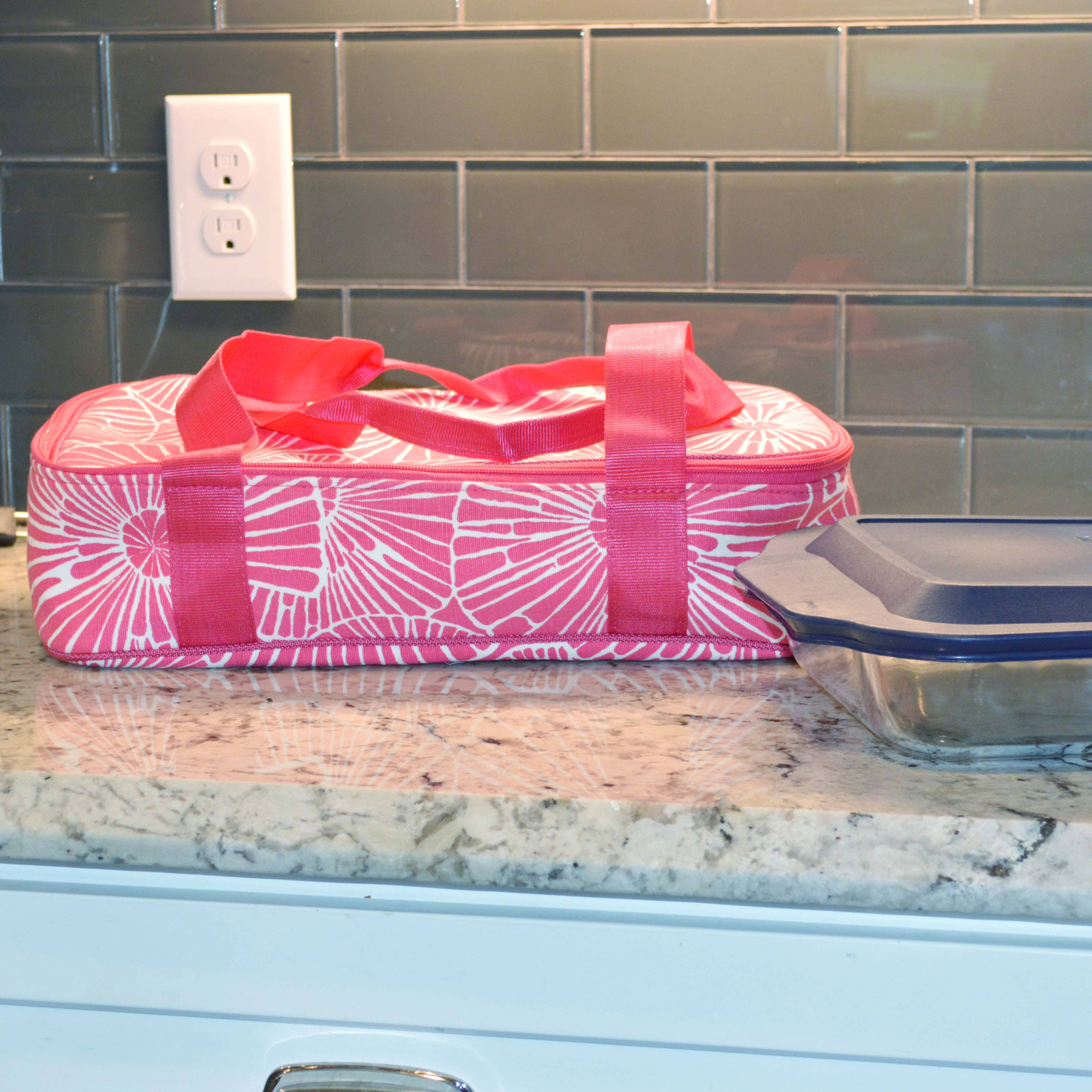full circle pink canvas casserole carrier