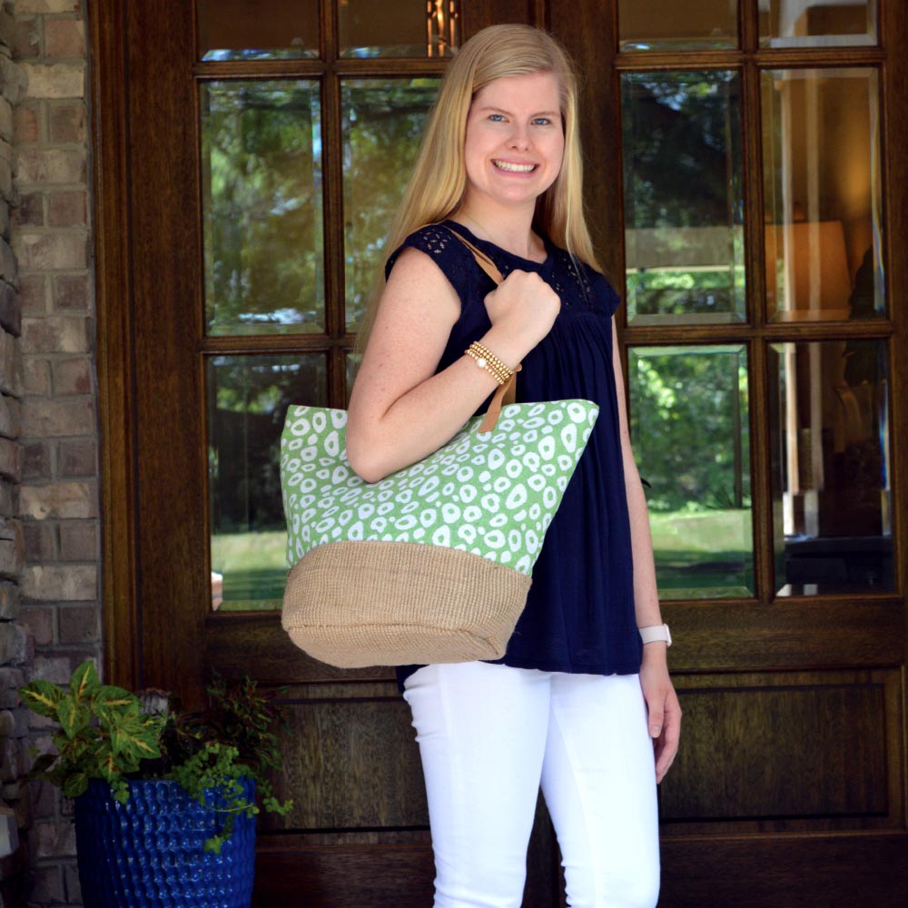 durry green spots snap tote