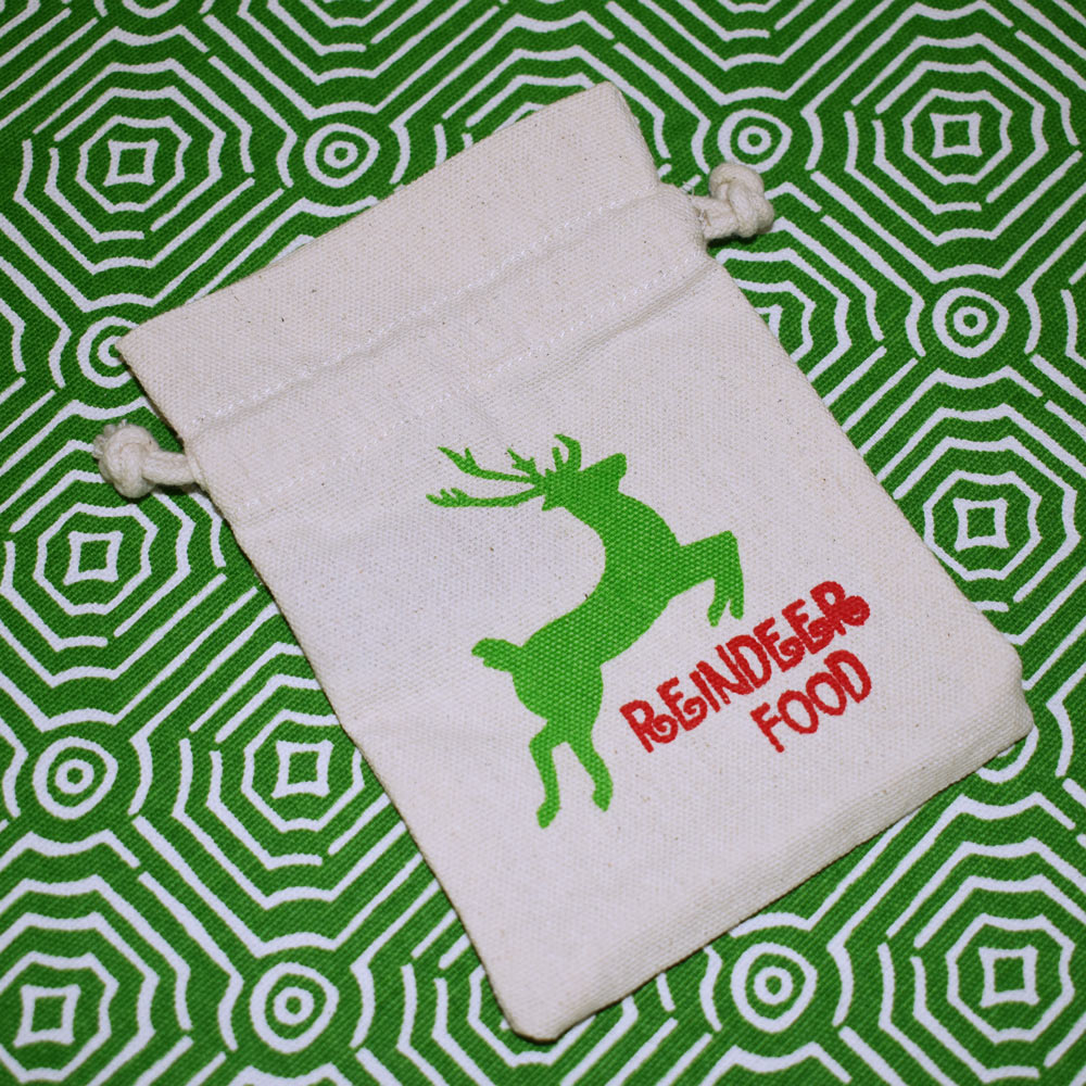 gift card holder with drawstring reindeer food