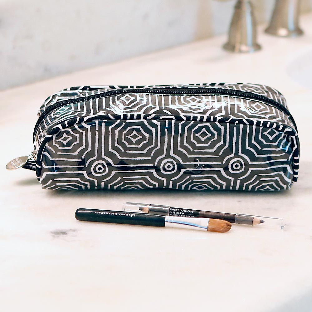 echo black pencil and brush pouch