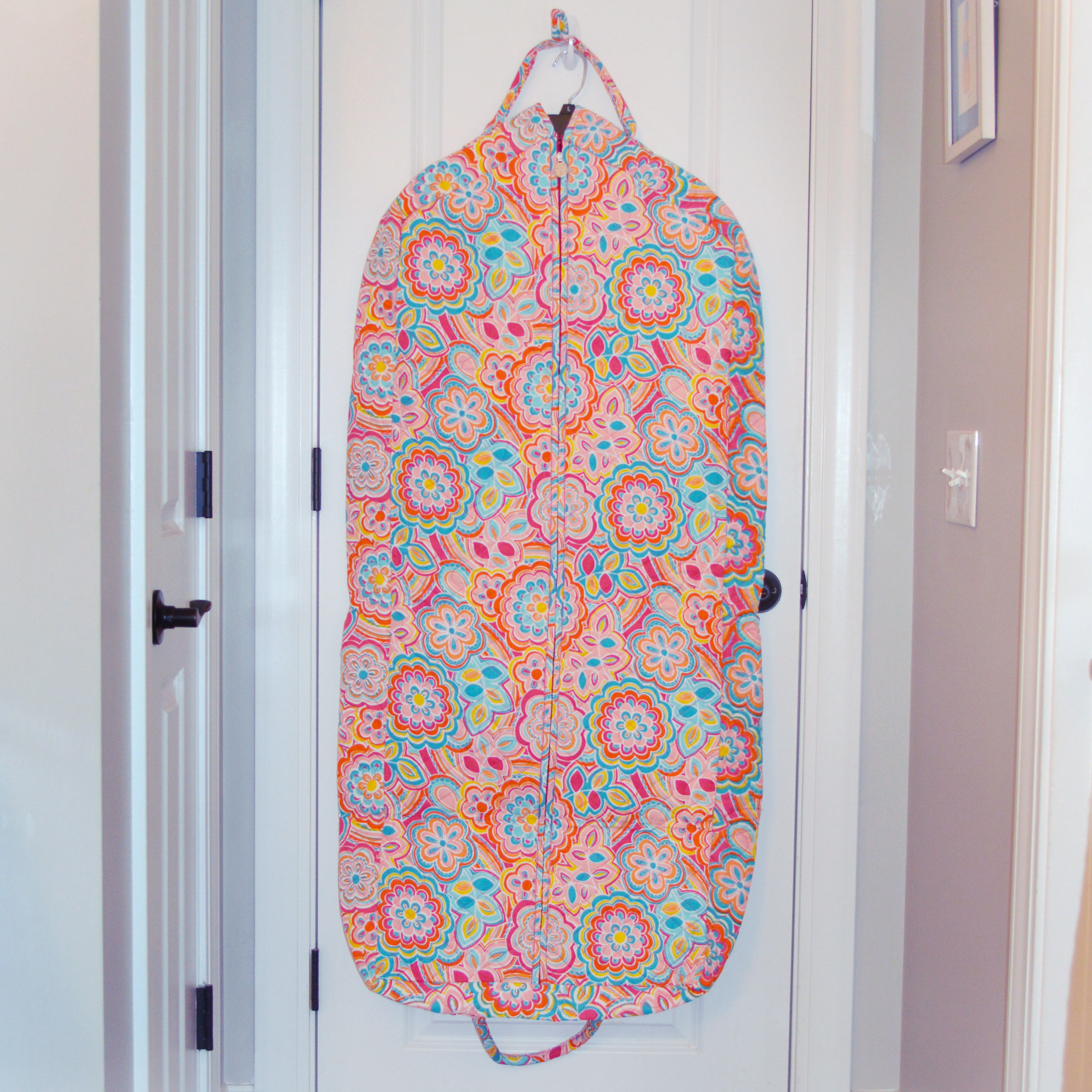 flower power quilted garment bag