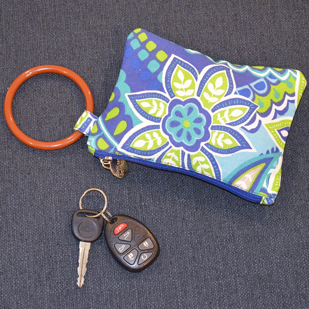 turqs and caicos wristlet